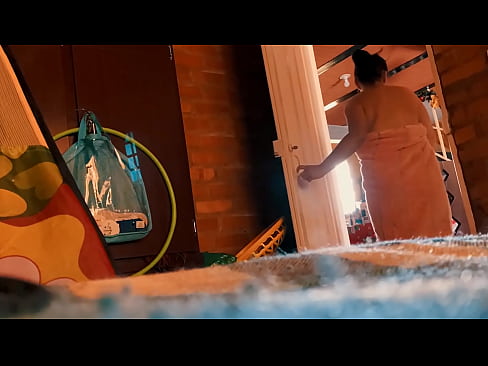 ❤️ میرے چچا شاور میں میرا پیچھا کرتے ہیں، جب میں شاور لیتا ہوں تو وہ مجھے چودتا ہے۔ ️❌  پر ur.assistirhentai.ru