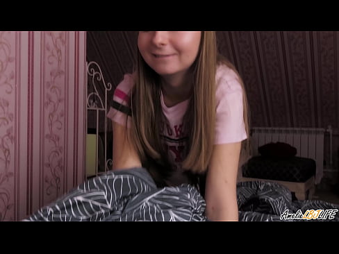 ❤️ بلونڈی نے اپنے BFF کو گہرائی سے چوس لیا اور اس کے منہ میں سہہ لیا۔ ️❌  پر ur.assistirhentai.ru